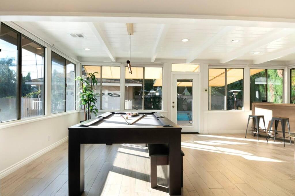 Large Home With Pool + Jacuzzi Los Ángeles Exterior foto