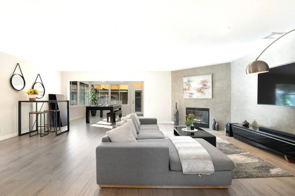 Large Home With Pool + Jacuzzi Los Ángeles Exterior foto