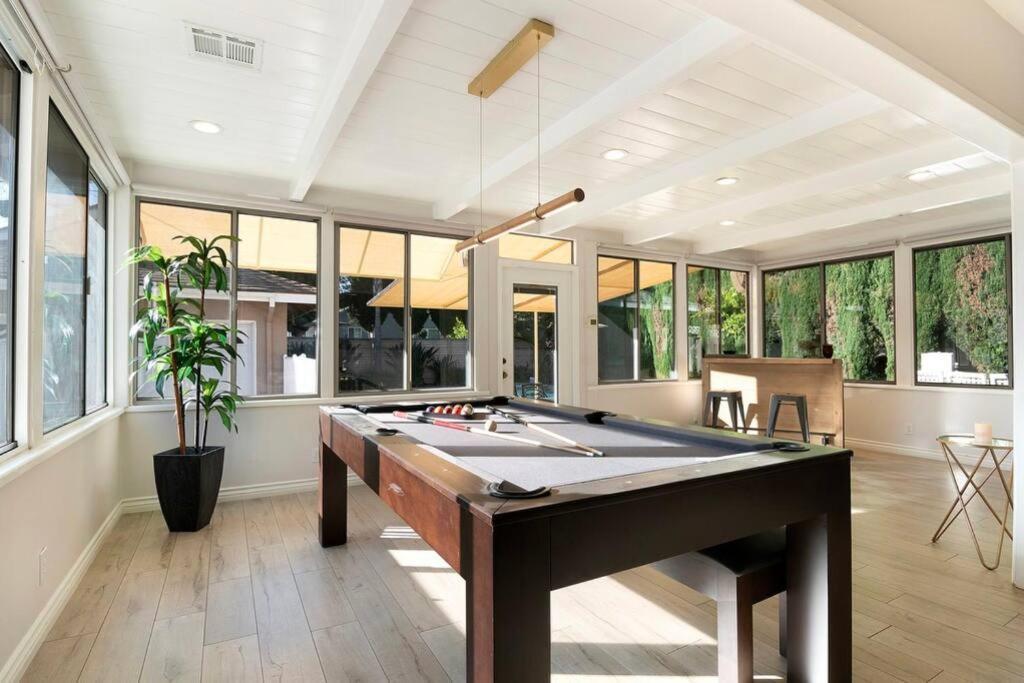 Large Home With Pool + Jacuzzi Los Ángeles Exterior foto